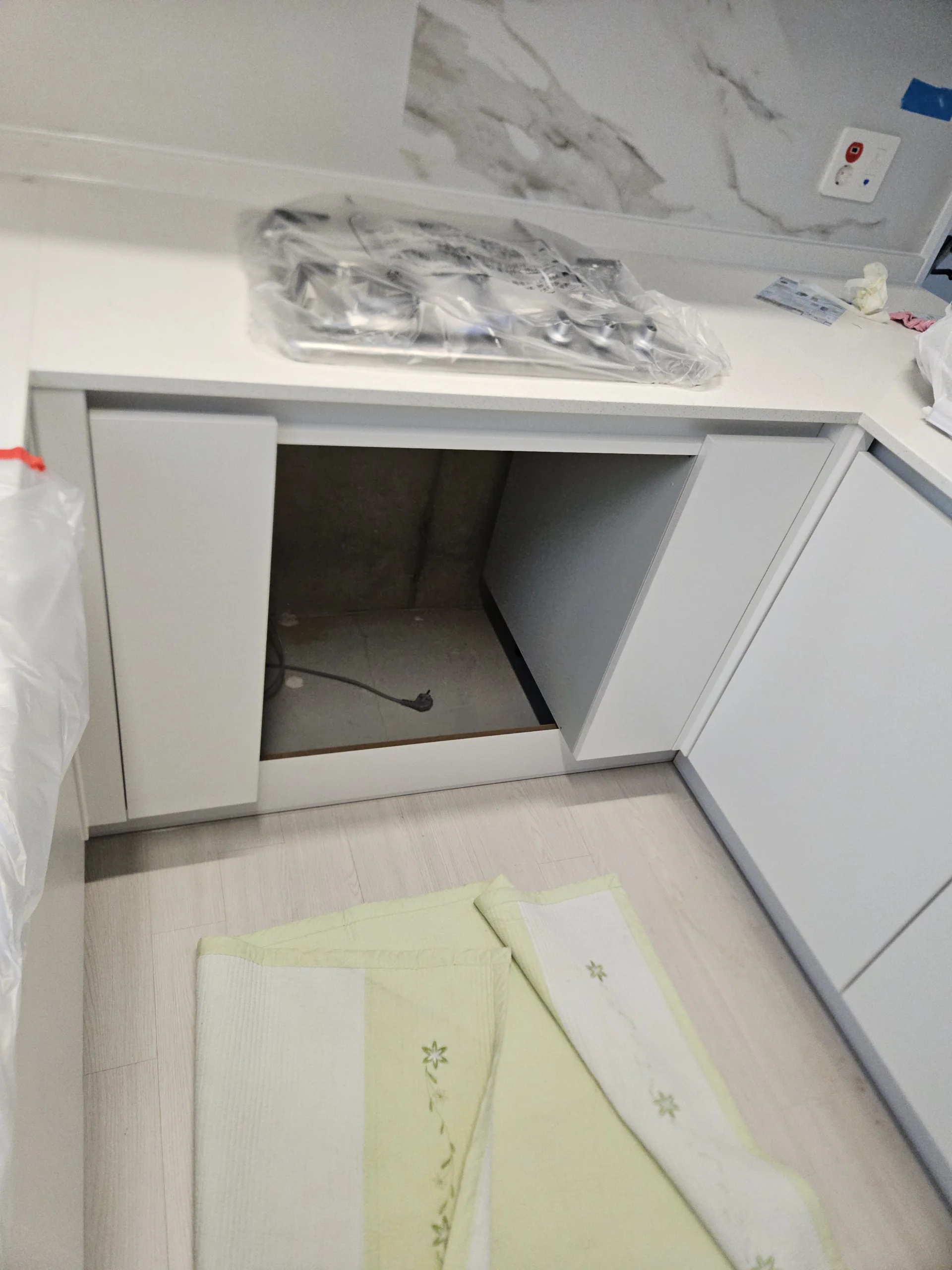 죽전동 주방하부장리폼 시공 전 하부장 상태